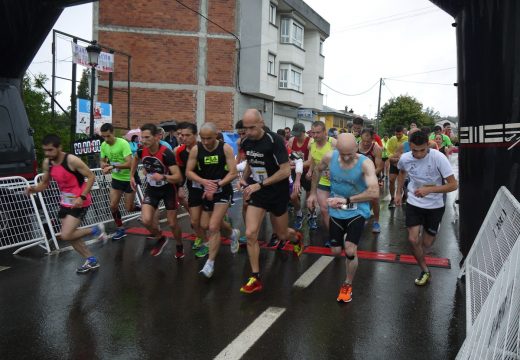 Os afeccionados ao ‘running’ teñen ata o mércores 11 de decembro para apuntarse á VII Carreira Pedestre Popular Concello de Touro que terá lugar o domingo 15 de decembro en Fonte Díaz