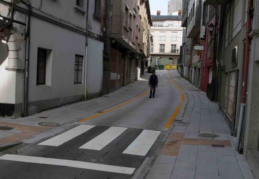 Rematadas as obras de humanización da rúa Reconciliación da vila de Ordes, por un importe de 40.000 euros.