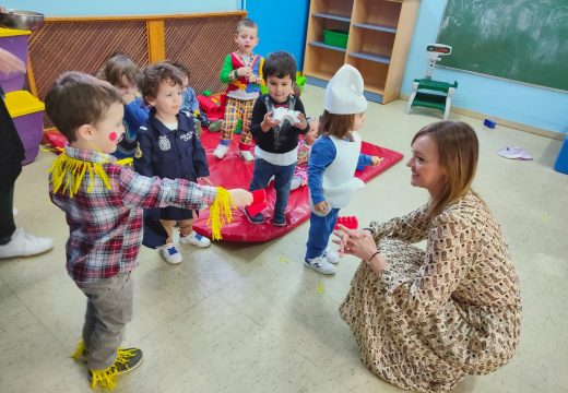 Fabiola García destaca a calidade da atención que reciben as nenas e nenos da Escola Infantil de Elviña