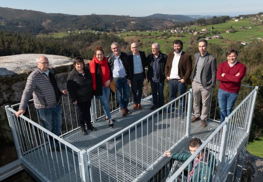 Xa se pode visitar de novo o castelo de Naraío