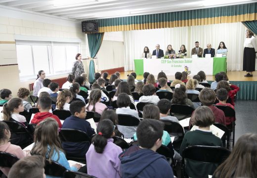 Inés Rey destaca o labor do alumnado do colexio Francisco Javier para previr o acoso escolar nas súas aulas