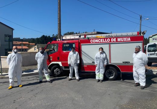 Muxía amplía os traballos de desinfección e limpeza dos colectores de todo o municipio