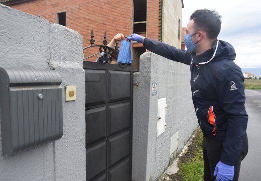 O Concello comeza o reparto domiciliario de mascarillas para toda a poboación de Ribeira