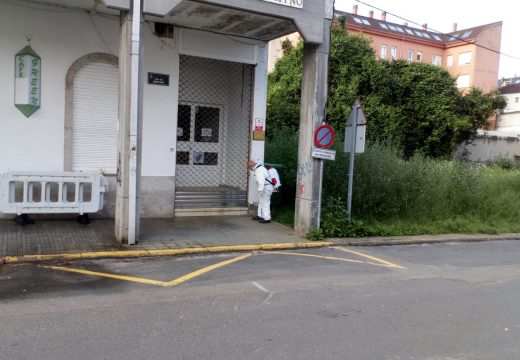 O Concello de Miño intensifica as tarefas de desinfección de fronte ao mercado de mañá