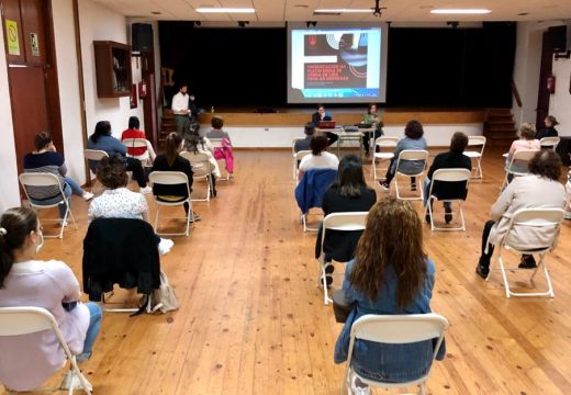 Camariñas presenta a plataforma de venda en liña para as empresas locais