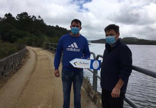 O Concello acomete melloras en varios tramos da vía Mariana que pasan polas parroquias de Baíñas e Berdoias