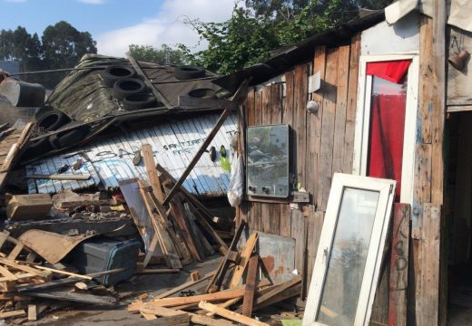 O Concello realoxa 12 persoas da Pasaxe tras pactar con elas o derrubamento de catro infravivendas