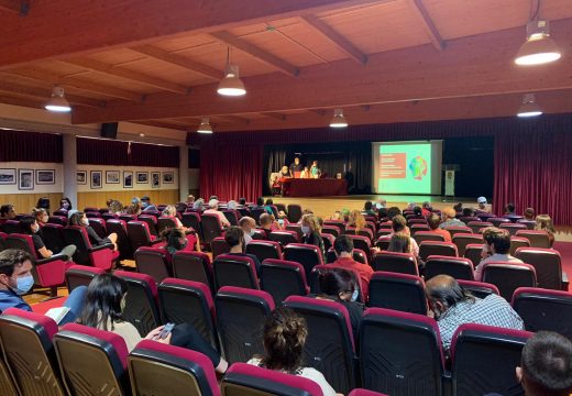 Presentación do libro Árbores no deserto