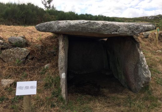 Os veciños de Berdoias inauguran “Vieiro Fidalgo”, a 1ª ruta que conta con sinalización promovida polo Concello