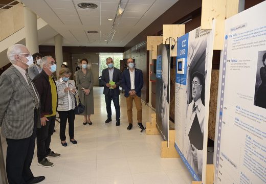 A Biblioteca Pública da Coruña Miguel González Garcés acolle desde hoxe a mostra “Carvalho Calero, A Voz Presente”