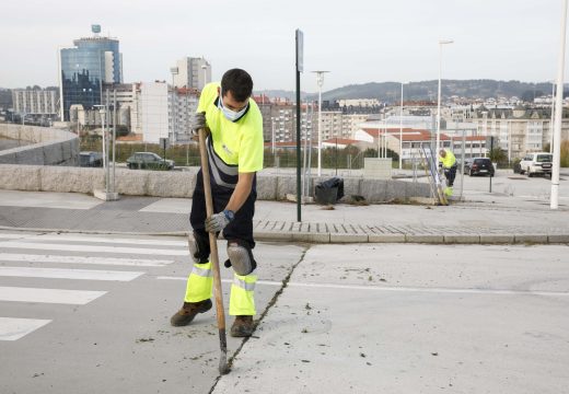 O concello gaña espazo peonil en Xuxán e abre vías para mellorar a conexión entre os bloques