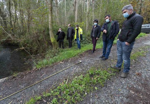 Moeche e San Sadurniño cítanse con Augas de Galicia para coordinar as obras de reparación na ponte do Sixto