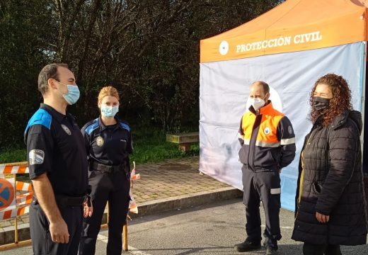 Instalado un toldo nas inmediacións do centro de saúde pobrense para a realización de tests da COVID-19