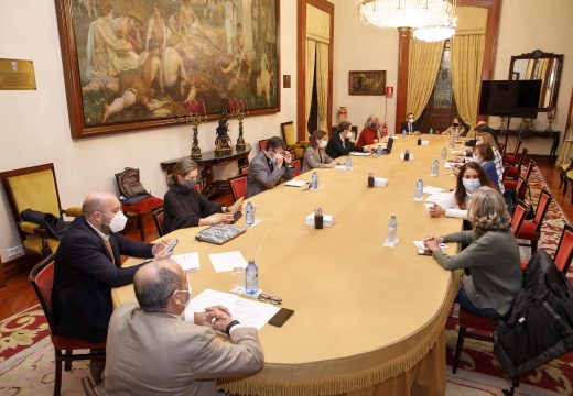 O concello aumenta os fondos para as bolsas comedor para responder ao incremento de concesións