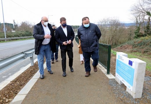 Trenor destaca que a nova Senda Peonil e Ciclista na AC-116 permite que os veciños dispoñan dun itinerario continuo de 5.5 quilómetos ao longo desta estrada no municipio de Valdoviño