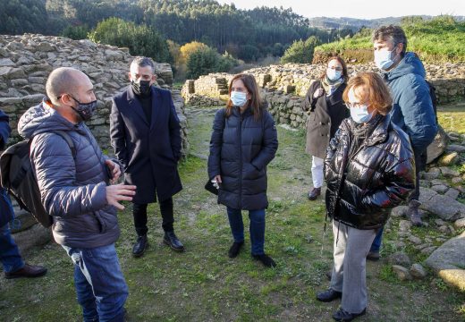 Inés Rey: “Queremos converter o Castro de Elviña no gran parque cultural da cidade”