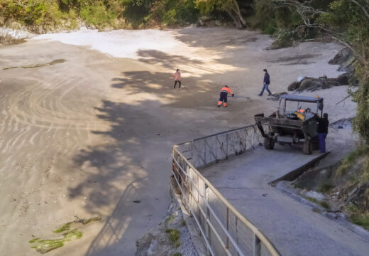 Fene prepara as súas praias para a Semana Santa