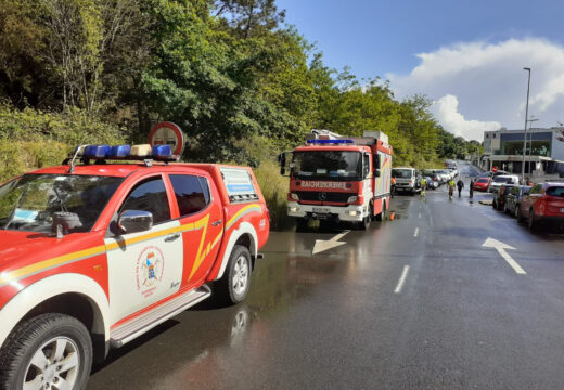 O GES de Brión realiza dúas saídas a Ames por dous accidentes sen feridos