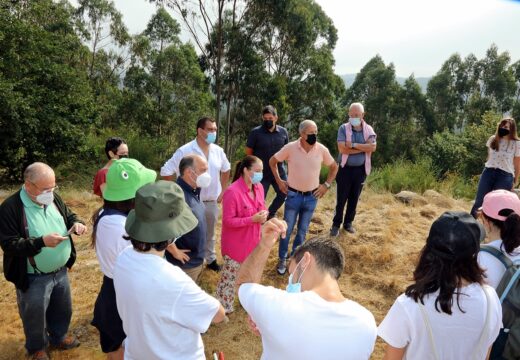 Política Social participa no inicio das actividades do Campo de Voluntariado de Rois dedicado a investigar e poñer en valor o Castro de Lupario