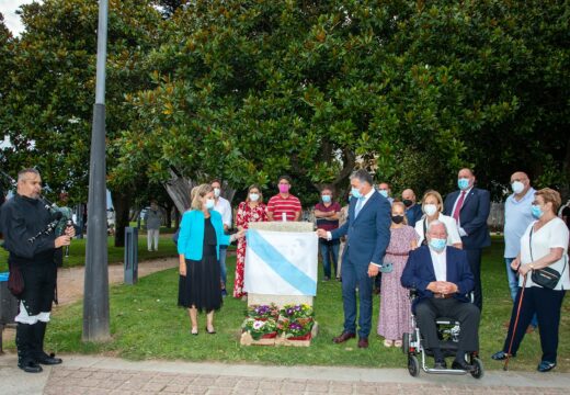 Ortigueira descobre a placa dos novos ‘ Xardíns Julio Dávila’ en homenaxe ao xeógrafo no 150 aniversario do seu nacemento