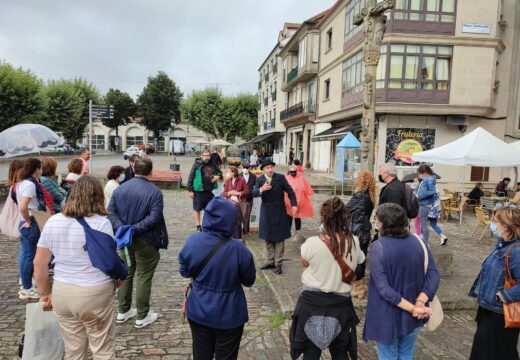 Aforo completo nas visitas guiadas “Camiño branco de Rosalía” dos Quinquilláns en Padrón