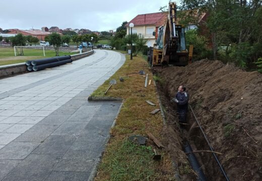 Rede de sumidoiros area da vila de Camariñas