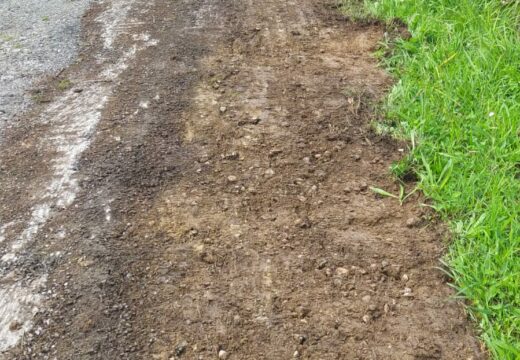 O Concello inicia as obras de pavimentación no camiño entre os núcleos de Lago e Fondal