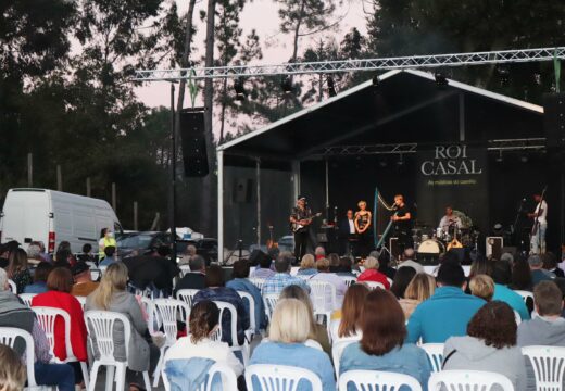 As músicas do Camiño de Roi Casal triunfan no campo da festa de San Roquiño (Lousame)