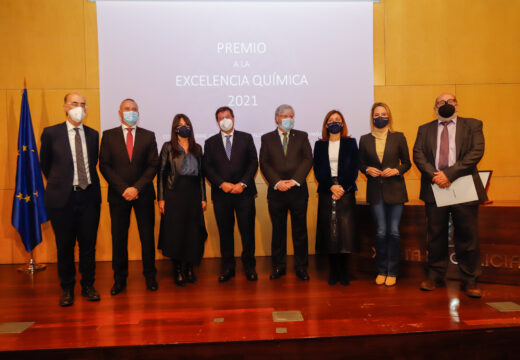 Galicia brinda aos químicos colaboración do laboratorio ambiental e da rede de observación para garantir unha actividade económica sostible