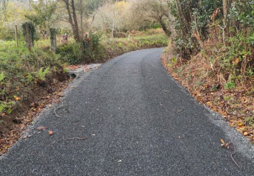 Finaliza o asfaltado dos camiños que unen A Loxa e Lamestra ( Landoi) e Basanta e Lourido (A Pedra)