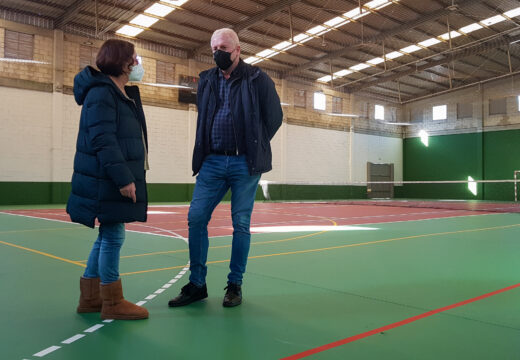 Renovada a pista do polideportivo da Tomada