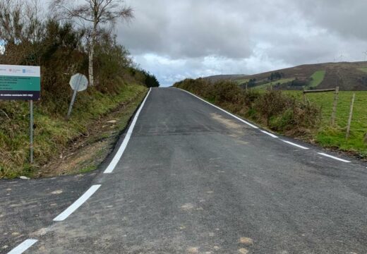 Ortigueira continúa co seu plan de mellora de infraestruturas e renova camiños nas Neves, Insua e Freires