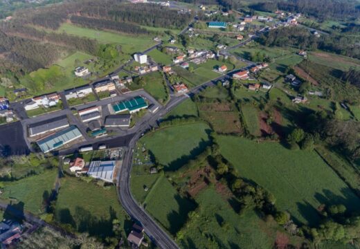 O petar das fichas de dominó soará de novo en Moeche ca celebración do IV Open de Dominó organizado pola Asociación Recreativa Deportiva CVM