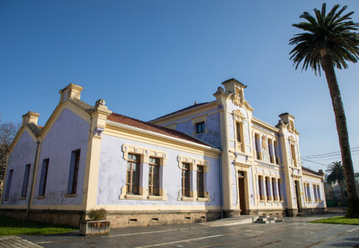 O Concello avanza nas obras de renovación da biblioteca e informa do peche temporal da sala da planta alta