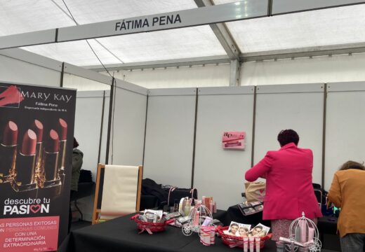 Arrinca a I edición do Mercado de Semana Santa, organizado polo Concello dentro da súa aposta polo comercio e a hostalería local