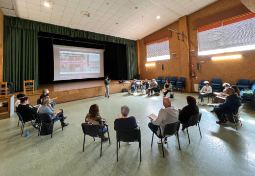 Persoal técnico e político de de San Sadurniño e Moeche participa na formación do programa “O lavadoiro”