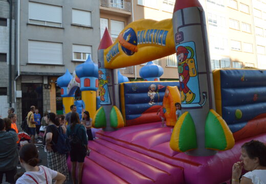 Festa da escuma, batallas acuáticas e inchables, principais atractivos da festa infantil do ciclo“Xullo, mes de Patria”