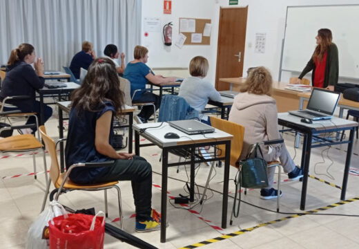 Últimas prazas para anotarse no obradoiro gratuíto de apoio a mulleres emprendedoras do Concello de Lousame