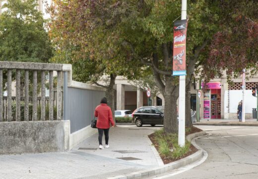 O Concello mellora a accesibilidade na contorna do IES Rafael Dieste, no cruzamento entre Manuel Murguía e a rolda de Outeiro