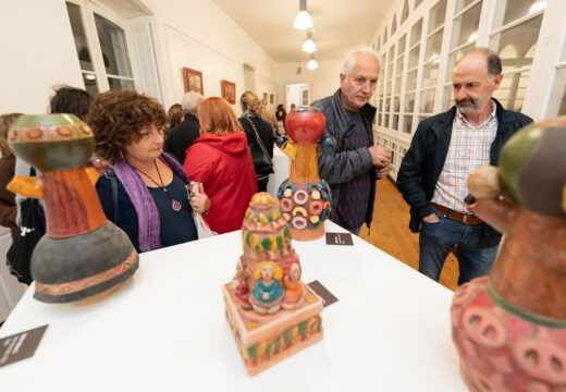 Inauguración de “Meigas, sabias e mulleres boas” en San Sadurniño