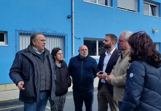 A Xunta supervisa o resultado das obras de mellora no CEIP Alfredo Brañas da Laracha que contaron cun investimento de 220.000 euros