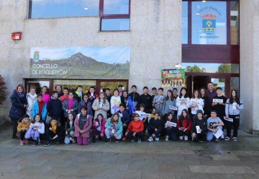 O Pleno Infantil de Boqueixón debate sobre os dereitos dos nenos e das nenas e acorda tres compromisos para que non haxa discriminación