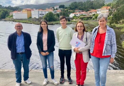 O BNG barbancés celebra o seu 40 aniversario “en plena forma” cun recoñecemento a militantes históricos e coa presentación dun libro