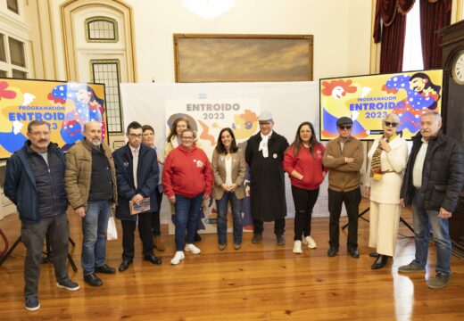 O Concello presenta a programación festiva do Entroido 2023, que recupera a tradición do partido de fútbol feminino iniciada nos anos sesenta