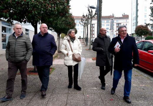 O Goberno Municipal consensúa coa veciñanza as actuacións de mantemento no barrio das Fontiñas