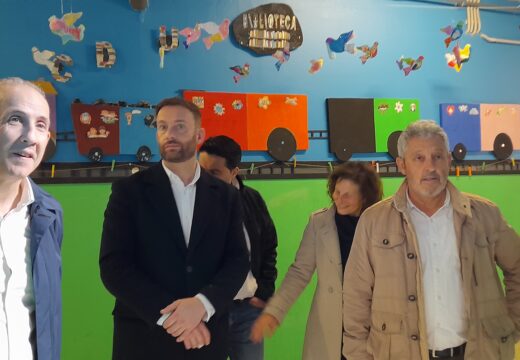 Trenor anuncia un investimento de máis de 200.000 euros para instalar ascensores en centros educativos de Coristanco, Camariñas e Ponteceso