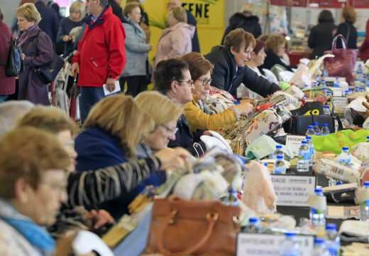 Fene prepárase para recibir o sábado 25 a centos de palilleiras chegadas de toda Galicia