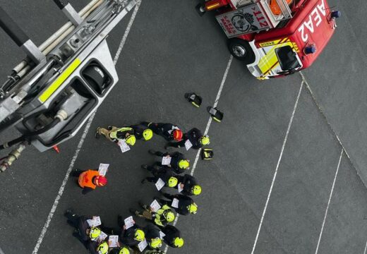 Persoal do SPEIS participou nunha acción formativa sobre o manexo de autoescada automática