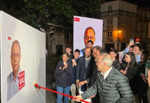 Sánchez Bugallo no inicio da campaña: “Imos gañar as eleccións e construír o gran Santiago que a cidadanía demanda e que Galicia merece”