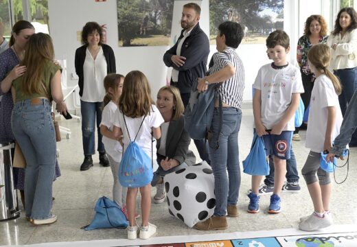 Fabiola García anima á xuventude a participar no programa “Voluntariado Miúdo” para implicarse no deseño dunha Galicia mellor